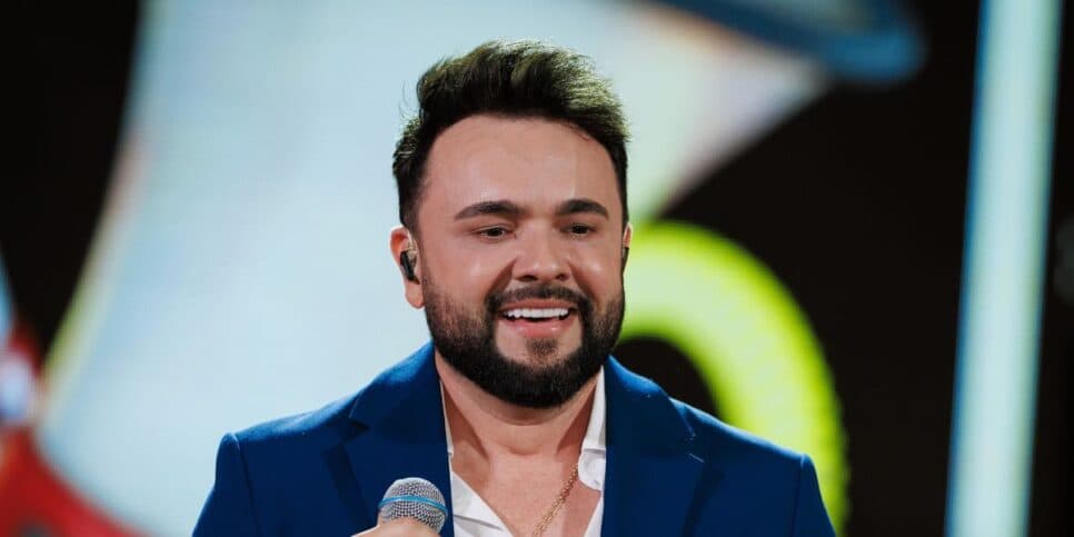 Ale Viera anuncia o lançamento de três faixas do seu primeiro DVD “Um Sonho”, gravado em Goiânia.