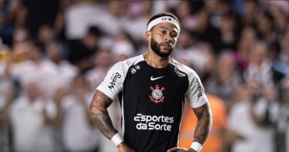 Adeus: Memphis Depay muda rumo no Corinthians e diretoria prepara demissão de estrela em dezembro