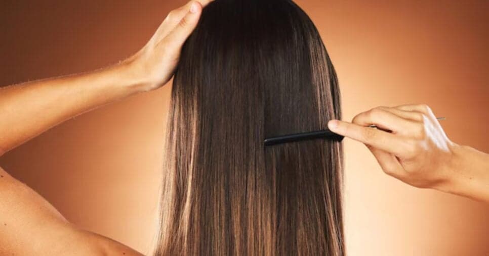 Nada de química ou chapinha: 3 escovas para comprar e alisar o cabelo sem esforço