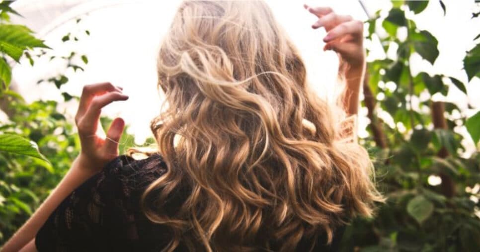 Fios mais longos: 5 dicas infalíveis para ajudar o cabelo a crescer mais rápido