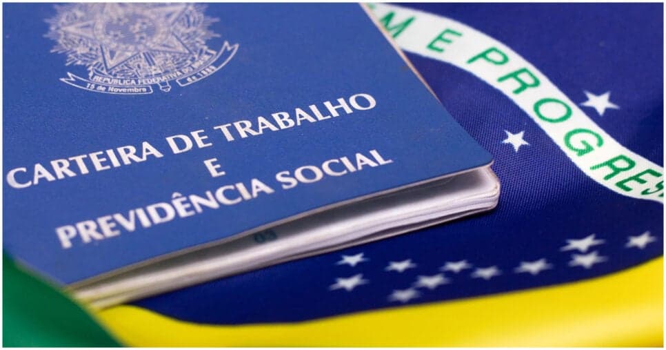 É proibido: Lei trabalhista em vigor expulsa trabalhador que fizer isso