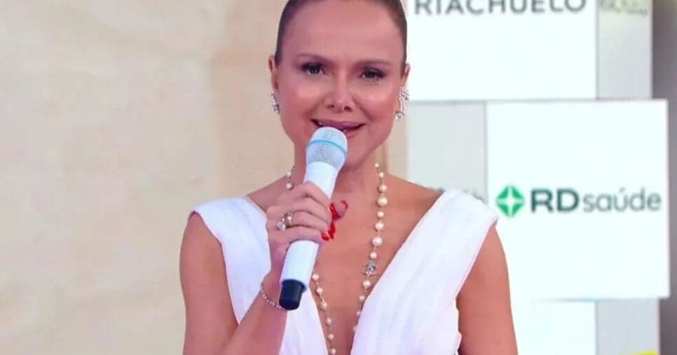 Eliana volta a pisar no SBT, 1 ano após deixar o canal, mas público decreta o que sente: “Não tem jeito”