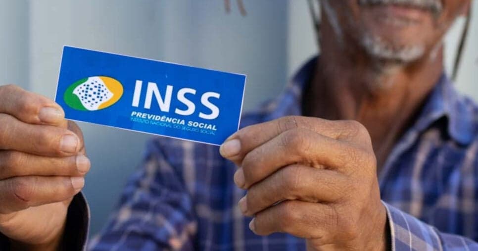 Comunicado do INSS chega com força tarefa para antecipar benefícios aos idosos 60+ antes do Natal