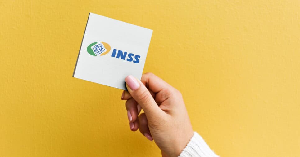 Informe do INSS sobre suspensão de banco deve ser lido por aposentados hoje 4/12