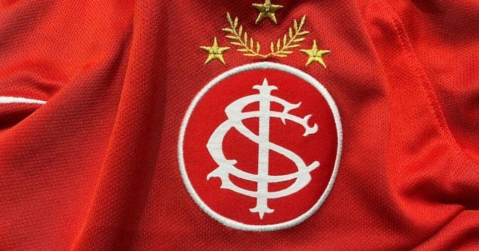 Malote de R$386M: Chelsea não perde 1 segundo e arma contratação de atacante do Internacional