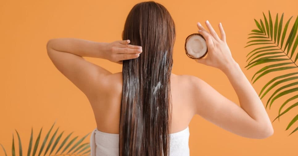 Tinta caseira com óleo de coco escurece fios grisalhos e vai rejuvenescer as 45+