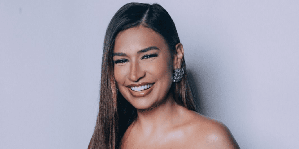 Simone Mendes anuncia lançamento do álbum completo de “Cantando Sua História 2”