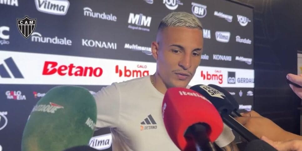 Guilherme Arana tem dispensa aprovada no Atlético-MG e depende de aval de Sampaoli em 2026