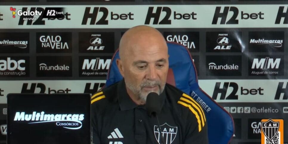 Sampaoli aprova e SAF do Atlético-MG avança para contratar 7 reforços em 2026
