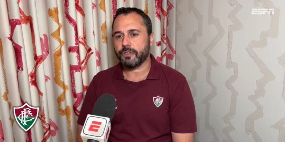 Zagueiro de R$49M tem acordo verbal com Bittencourt para reforçar o Fluminense em 2026