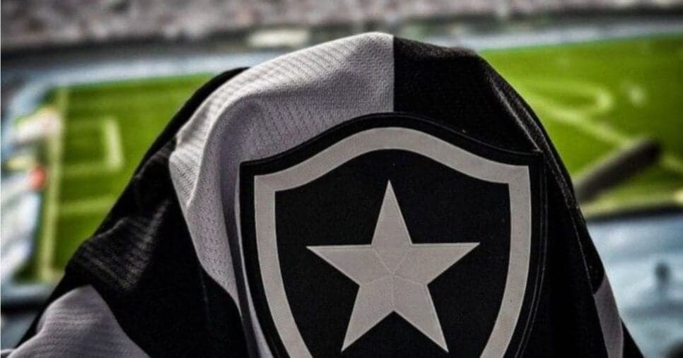 Textor nomeia novo treinador no Botafogo para substituir David Ancelotti em 2026