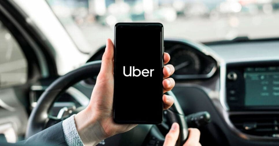 Uber informa 4 obrigações para motoristas que querem continuar trabalhando na categoria Comfort