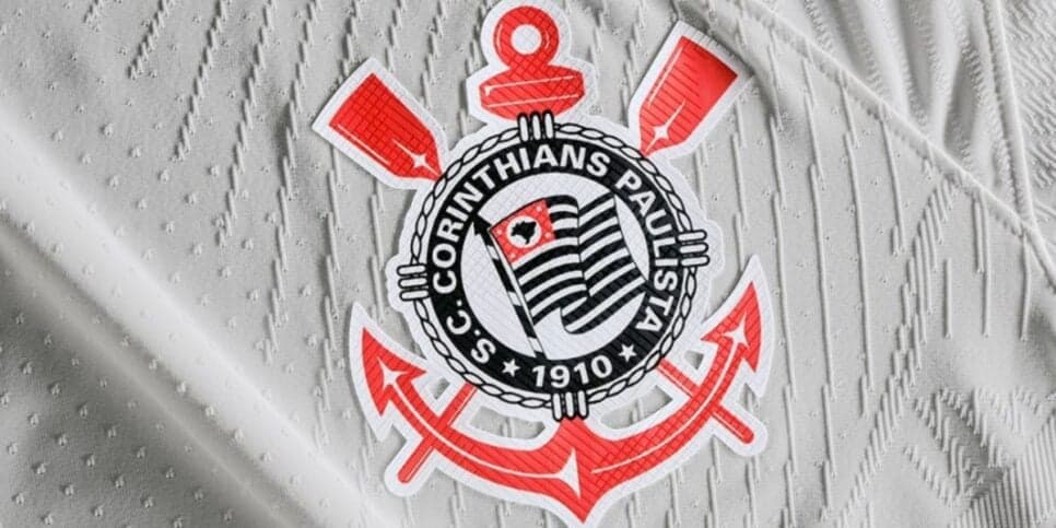 Adeus a Depay e mais: Fernando Diniz mal chegou e Corinthians sofre baixa de 7 joias