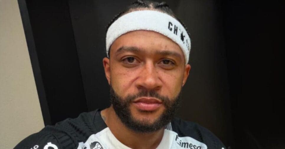 Substituto de Memphis Depay: Corinthians garante novo atacante de R$ 8 milhões para Diniz