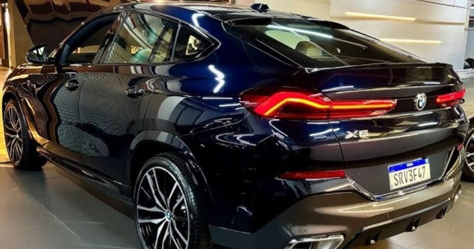 BMW X6 40i M Sport (Foto Reprodução/YouTube)