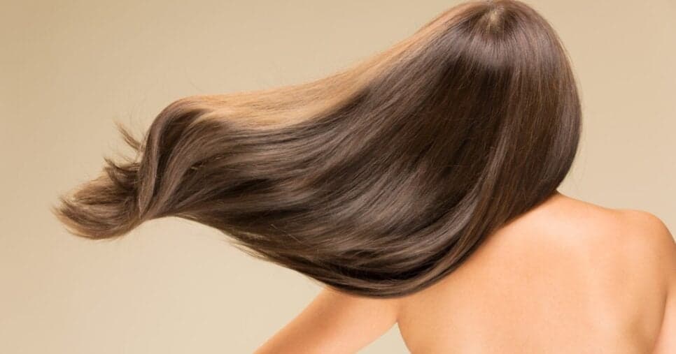 Cabelo liso até a raiz (Foto: Reprodução/ Internet)
