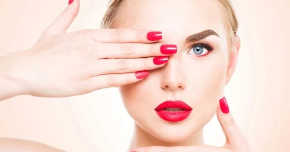 Falência de salões: 7 passos para ter unhas gigantes e sobrancelhas cheias antes do Carnaval