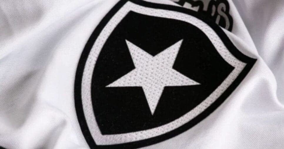 R$ 84 milhões: Botafogo faz a limpa nos cofres para fechar com reforço na SAF de Textor