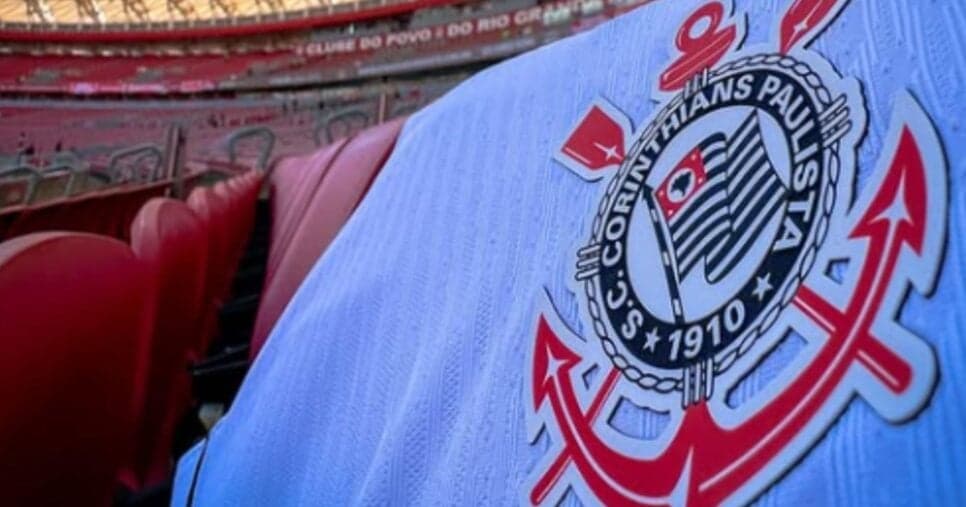 Novo informe chega hoje (18) e comunica Depay junto com mais 6 jogadores fora no Corinthians 