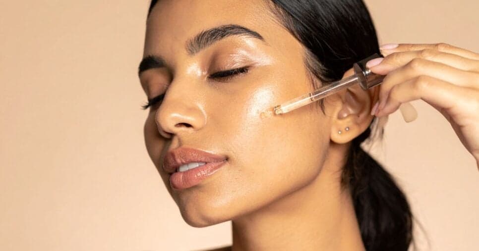Mais potente que plástica: 6 dicas para afinar o rosto de forma 100% natural e sem gastar 1 real na sua casa