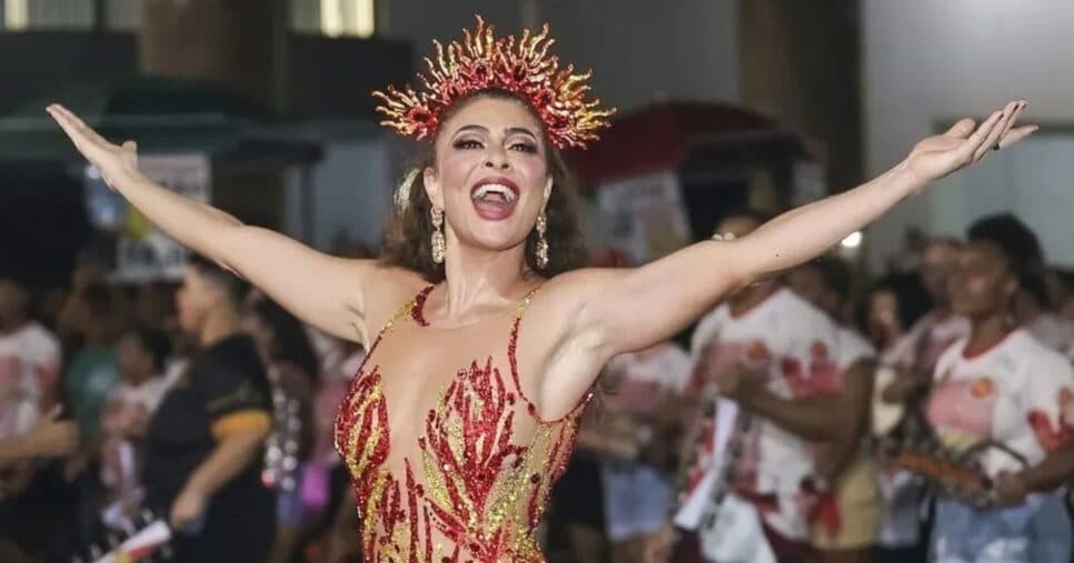 Atitude de Juliana Paes em escola de samba decepciona e gera revolta: "Tem que parar de normalizar"