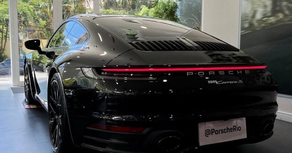 Porsche 911 Carrera (Foto Reprodução/YouTube)