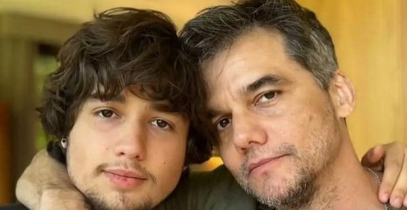 Wagner Moura e Bem, seu primogênito (Foto: Reprodução / Instagram)