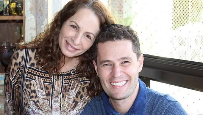 Pedro Leonardo e sua mãe, Maria Aparecida Dantas (Foto: Reprodução / Instagram)