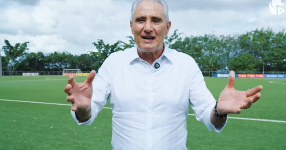Substituto para Cássio e exigência de Tite: Cruzeiro vai ao mercado e fecha com estrela do Flamengo