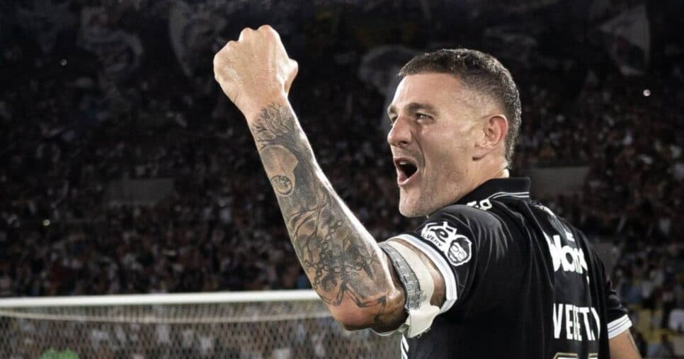 Vegetti chega em acordo com gigante da Série A para dar adeus ao Vasco em 2026