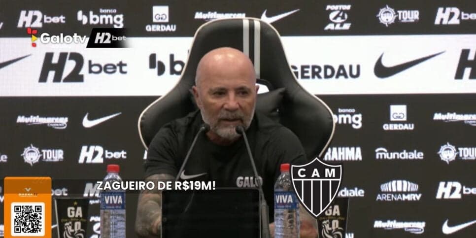 Atlético-MG disputa contratação de zagueiro de R$ 19M com o Vasco em 2026