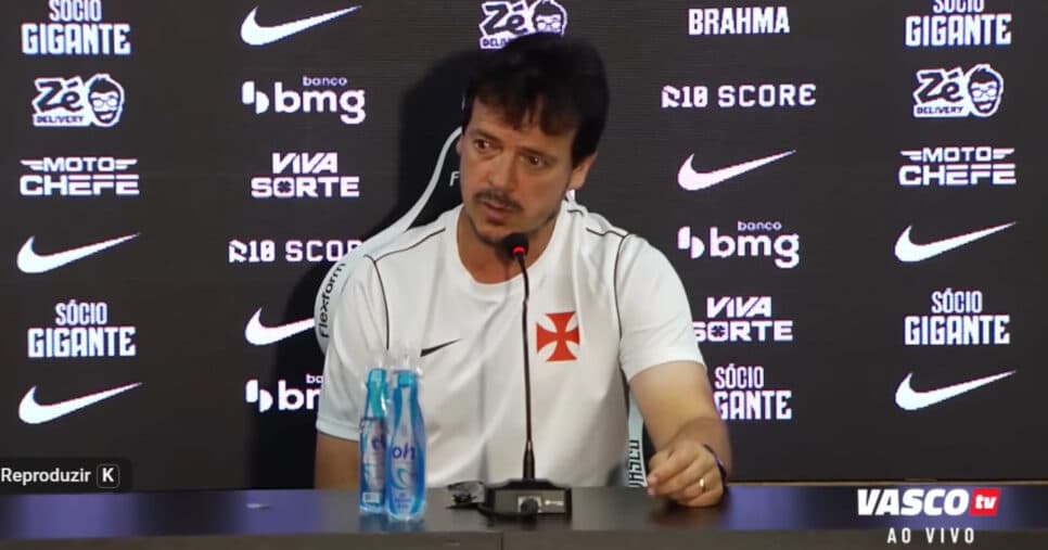 Demissão de Diniz é exigida e Vasco toma decisão final
