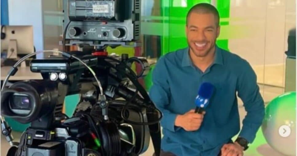 Jan Rios se despede da RedeTV! após 6 anos e emociona ao falar de novo ciclo na carreira