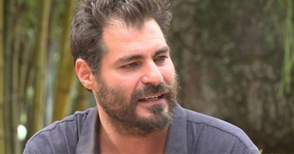 48 anos, longe da TV e trabalhando em fazenda: Thiago Lacerda vive assim hoje