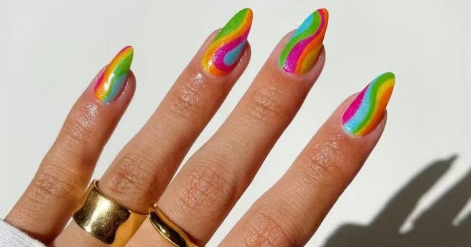 5 unhas de carnaval para sair do básico e aproveitar com muito estilo
