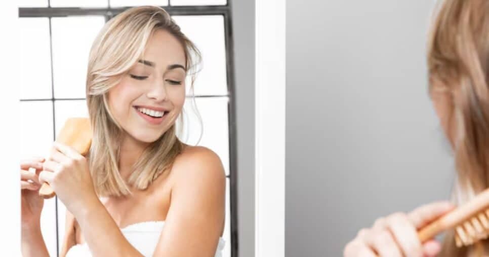 3 produtos que mantêm cabelos loiros ou com luzes brilhantes e macios por até R$30