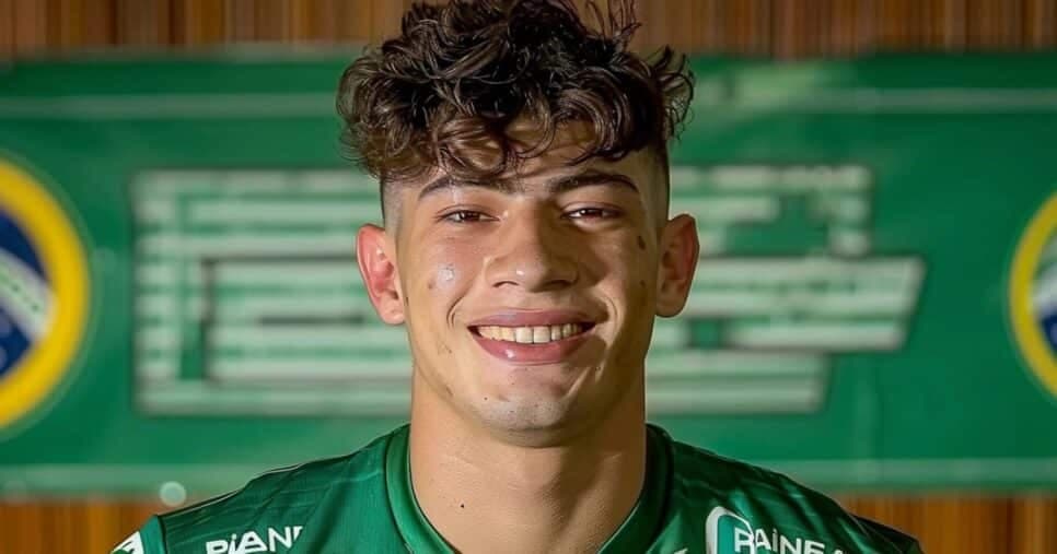 R$ 73 milhões: Palmeiras comunica sobre saída de Giay e venda ao Atlético em 2026