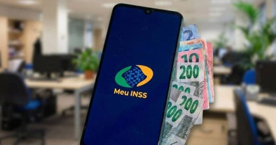 Como fazer para alcançar o teto de R$ 8,4 mil no INSS e quais regras seguir em 2026