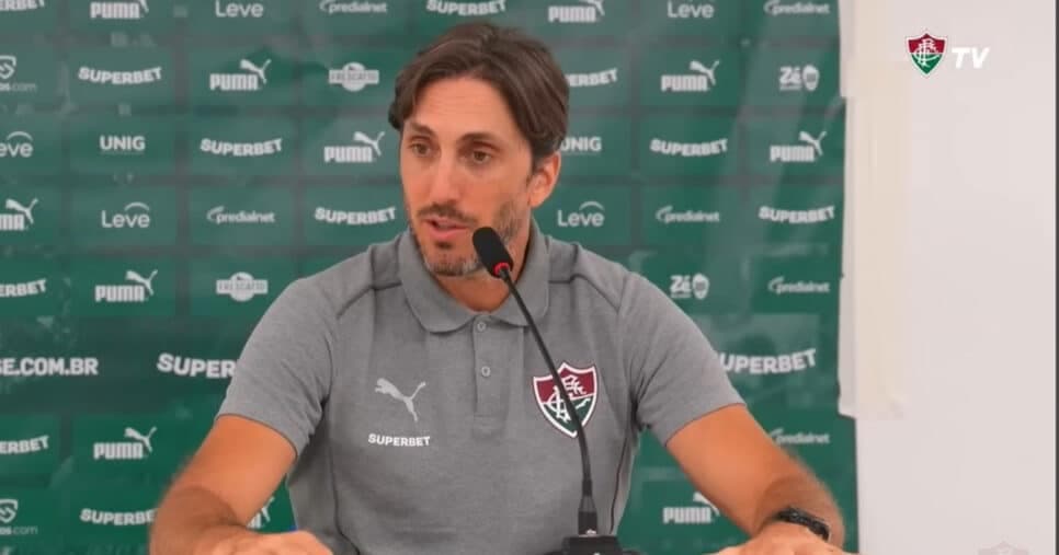 R$ 30,5M: Zagueiro titular de Zubeldía recebe proposta para deixar o Fluminense e clube bate o martelo