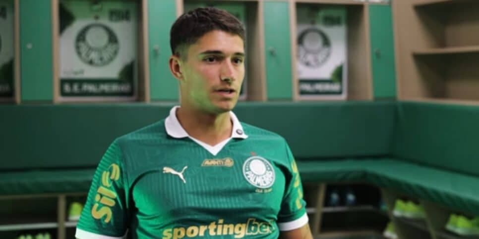 Emiliano Martínez está recuperado de lesão (Reprodução: Youtube)