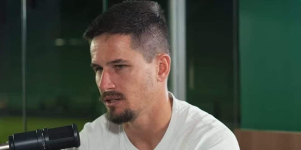 Tadeu é o goleiro do Goiás desde 2020 (Reprodução: Youtube)