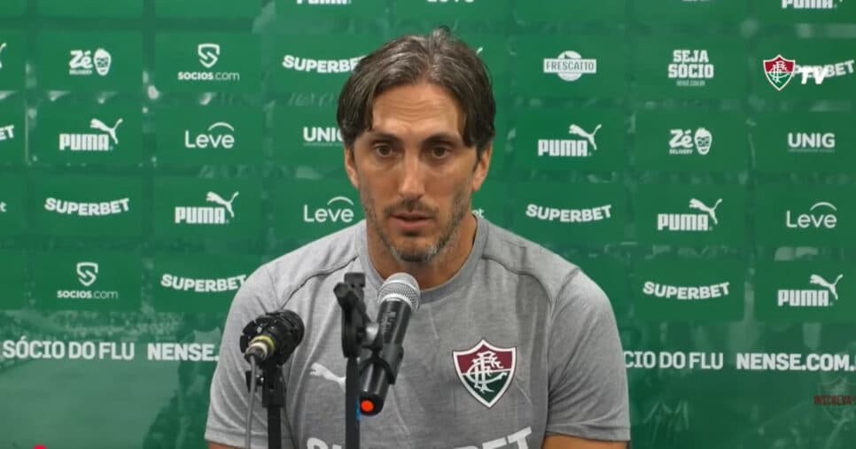 Além de Hulk: Fluminense prepara chegada de mais um atacante para salvar Zubeldía em 2026