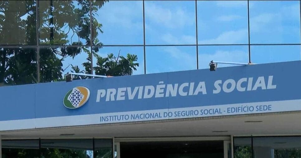Governo Lula comunica: Paralisação no INSS chega em junho e idosos devem saber hoje (2)