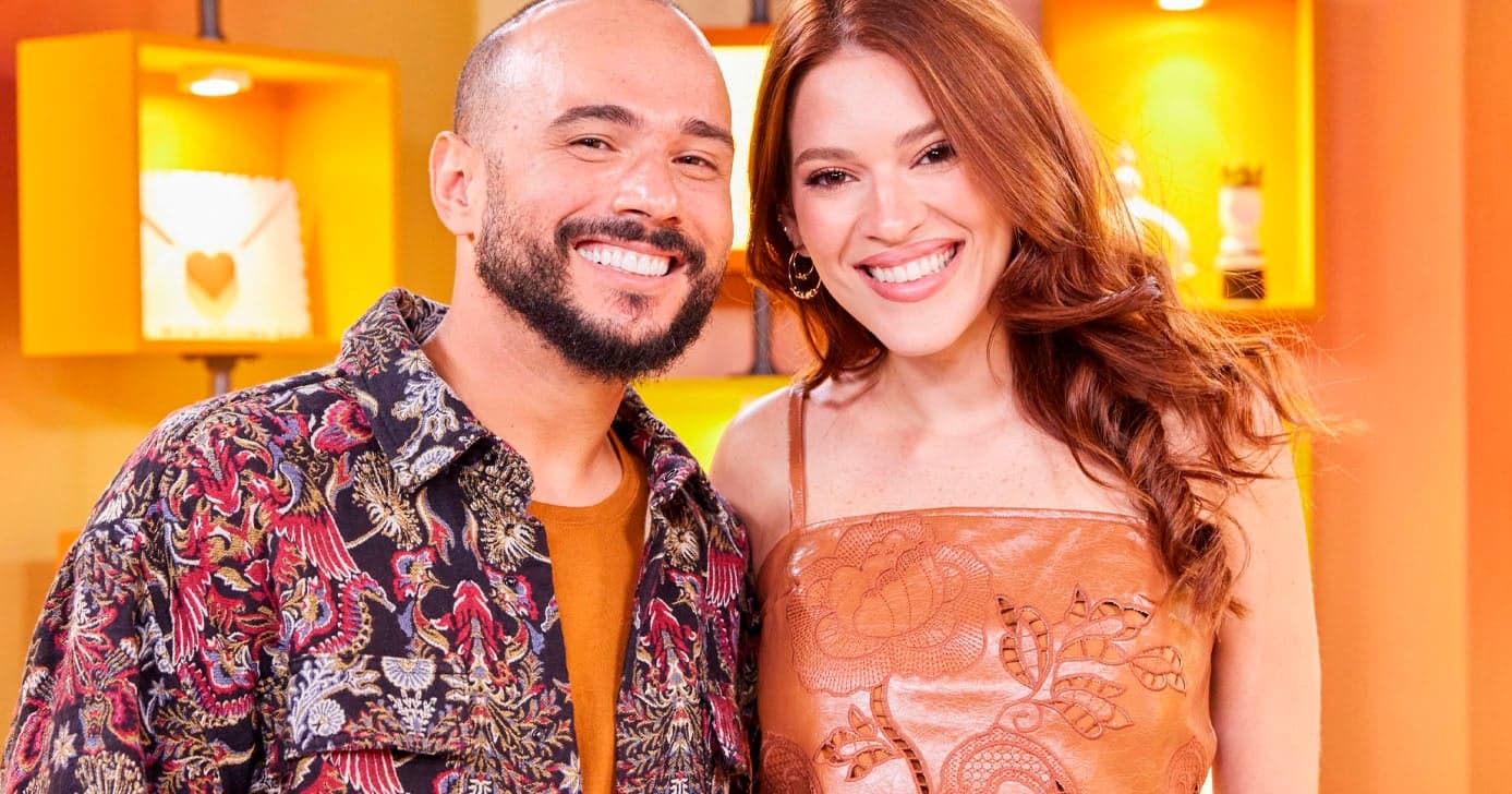 Ed Gama e Ana Clara no comando do Big Show do BBB26 (Foto: Reprodução - Globo)