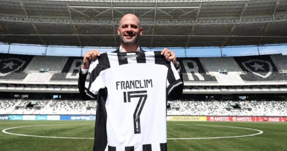Franclim Carvalho ganha 2 reforços no Botafogo para estrear na Sul-Americana