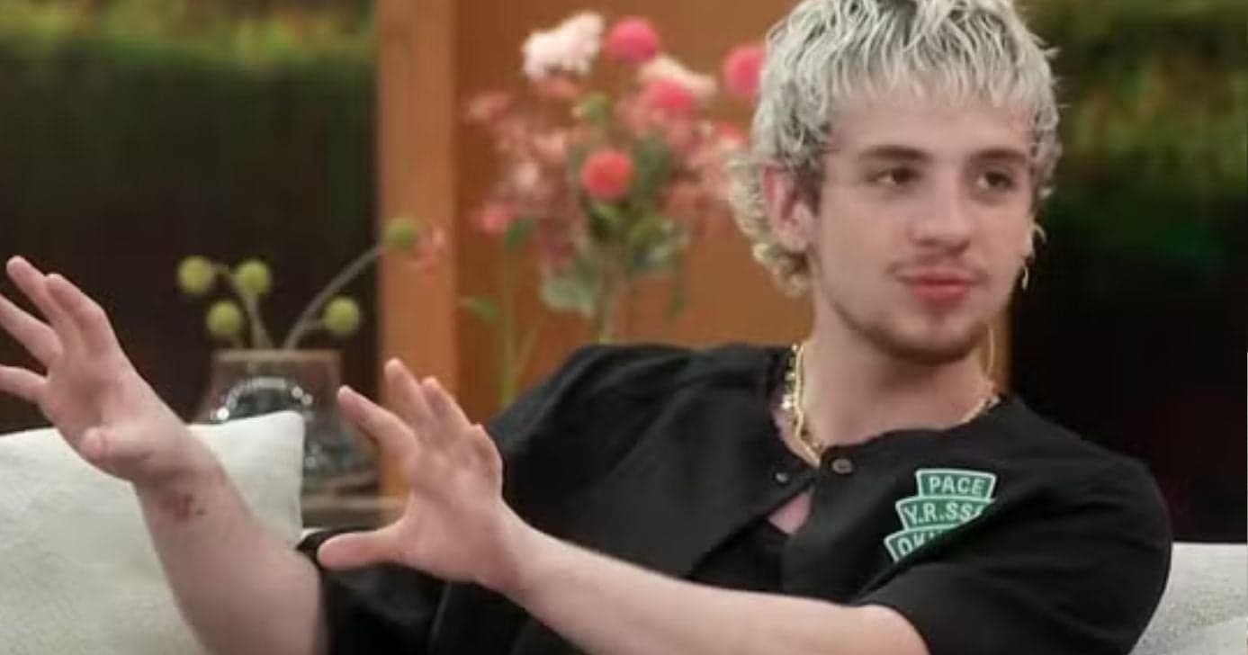 Juliano Floss expõe briga com a mãe por culpa do BBB26 e 10 dias sem falar com ela: "Na base da ameaça"