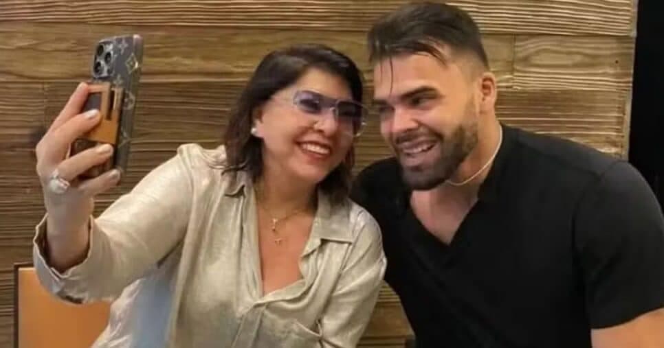 Cantora sertaneja Roberta Miranda e o namorado (Foto Reprodução/Instagram)