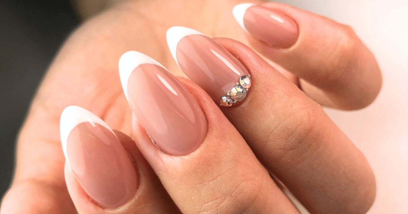 Mãos rejuvenescidas: 5 formatos de unhas que são tendência para 2026