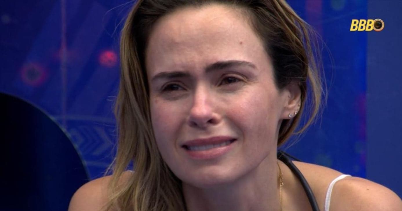 Ana Paula Renault desmorona com morte do pai, esconde de Milena e choca: “Acabou pra mim”
