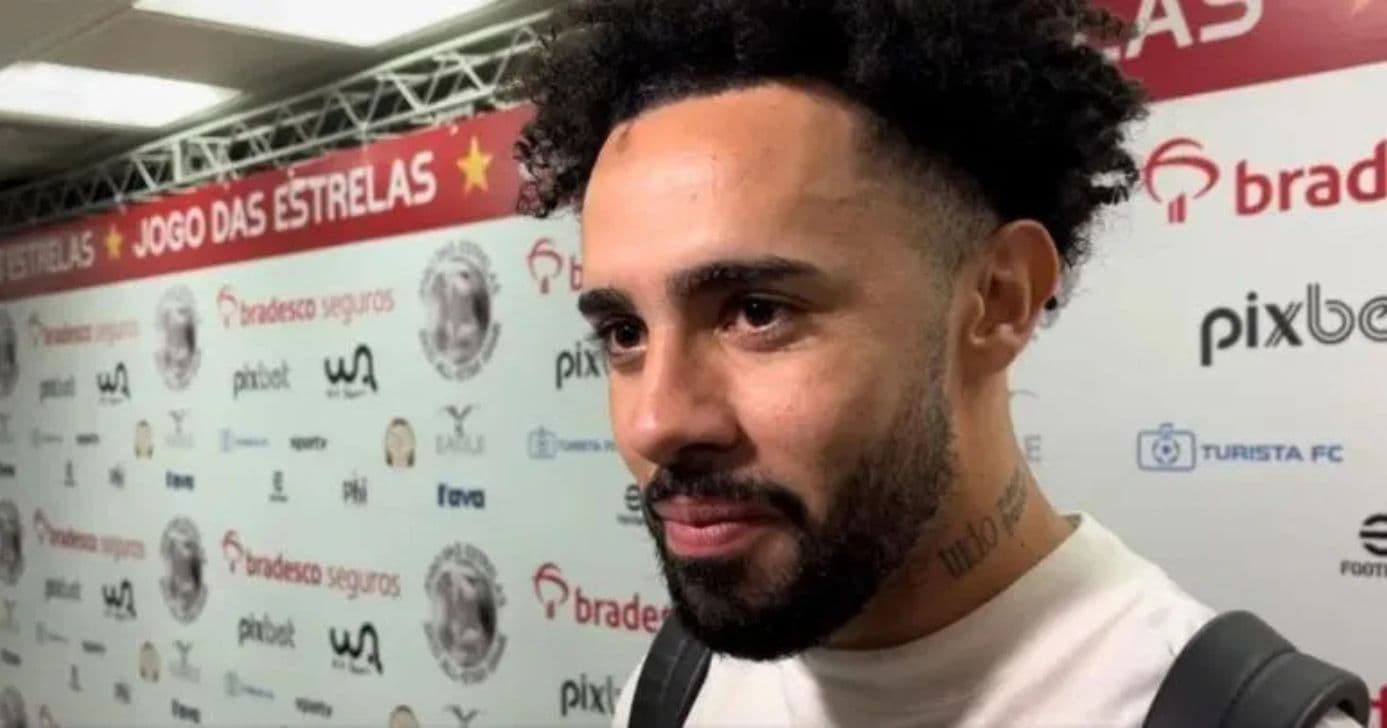 Claudinho não quer jogar no Corinthians e sim em rival do Brasileirão
